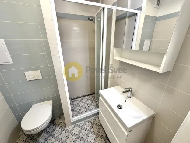 Pronájem bytu 1+kk, Strakonice - Strakonice I, Velké náměstí, 32 m2