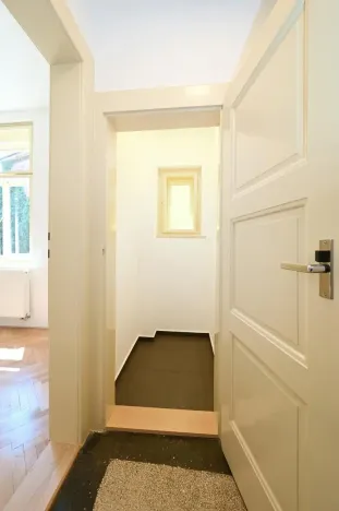 Pronájem bytu 1+kk, Praha - Smíchov, Na Březince, 30 m2