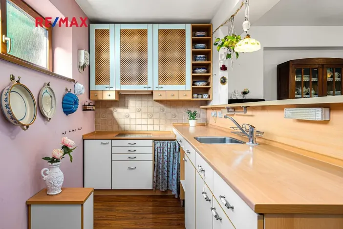 Prodej rodinného domu, Sulice, Na Křížkách, 277 m2