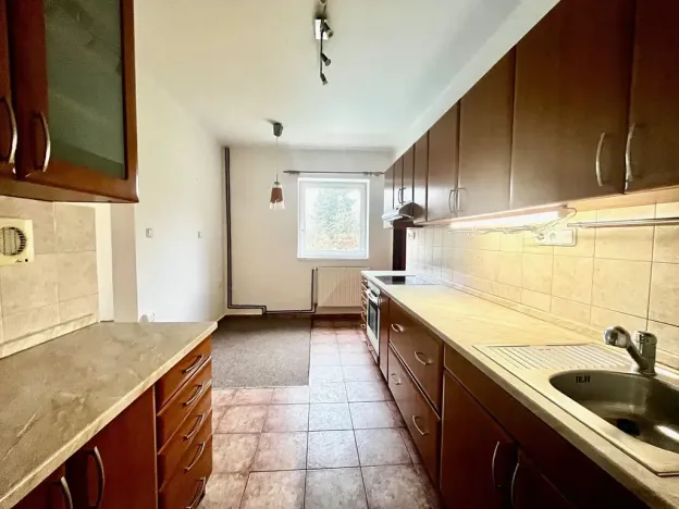 Pronájem bytu 3+1, Statenice, Svatojánská, 110 m2