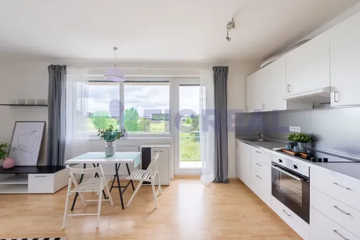 Pronájem bytu 1+kk, Praha - Uhříněves, Václava Trojana, 34 m2