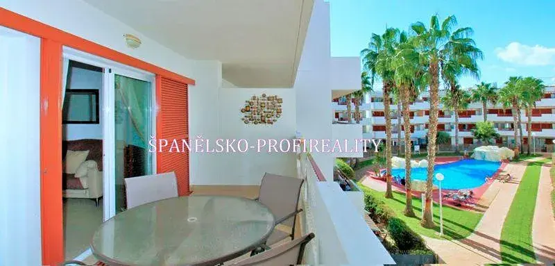 Prodej bytu 3+kk, Torrevieja, Španělsko, 76 m2