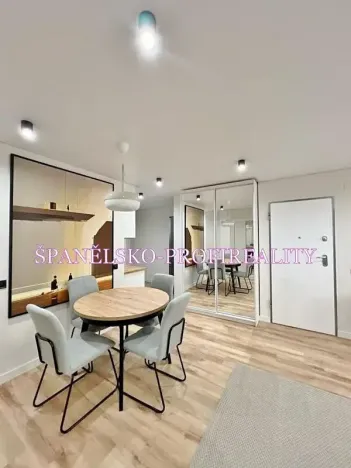 Prodej bytu 3+kk, Torrevieja, Španělsko, Calle Concordia, 85 m2