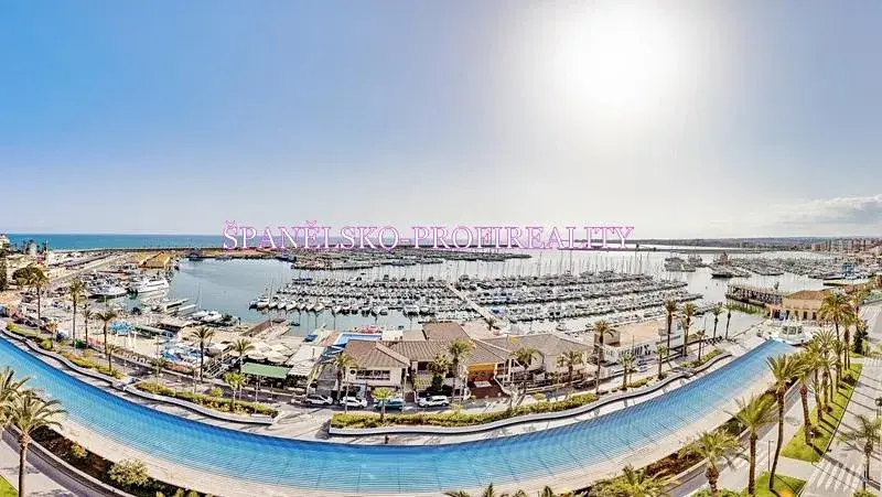 Prodej bytu 3+kk, Torrevieja, Španělsko, Calle Concordia, 85 m2