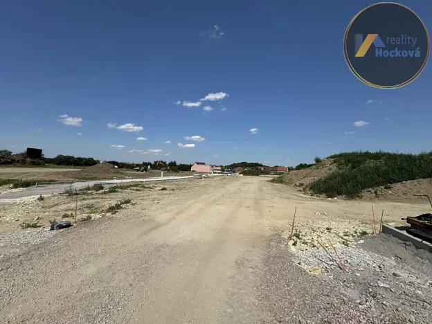 Prodej pozemku pro bydlení, Dolany, 903 m2