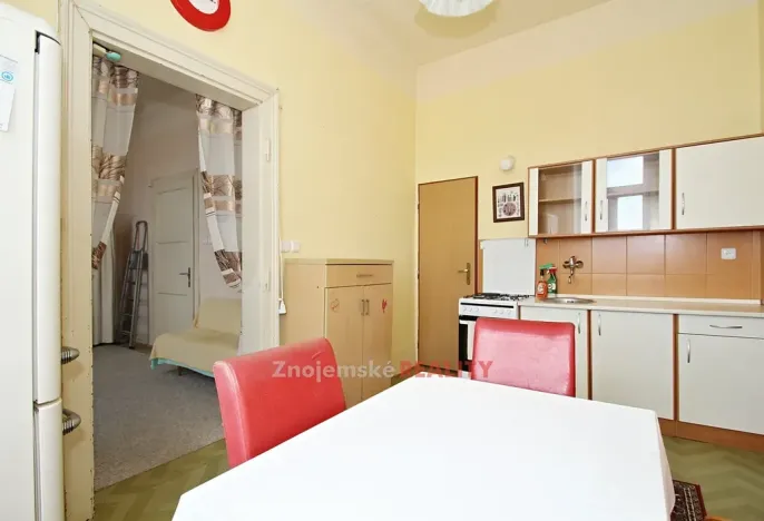 Prodej bytu 2+1, Znojmo, Vídeňská třída, 60 m2