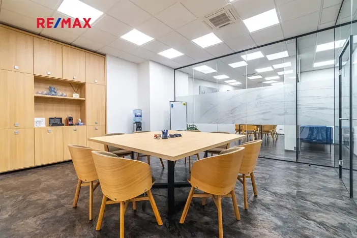 Pronájem kanceláře, Plzeň, Otýlie Beníškové, 81 m2