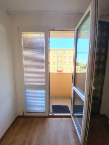 Pronájem bytu 2+1, Meziboří, J. A. Komenského, 44 m2