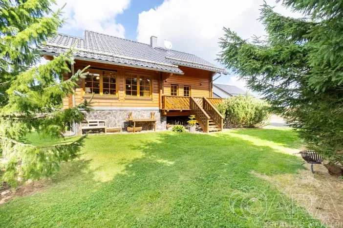 Prodej rodinného domu, Loučná pod Klínovcem, 195 m2