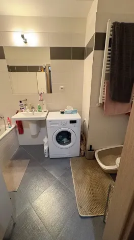 Pronájem bytu 1+kk, Praha - Střížkov, Makedonská, 32 m2