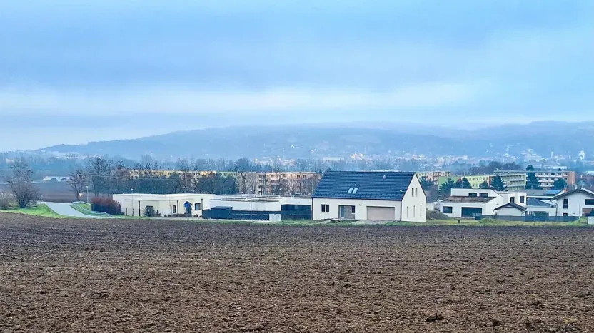 Prodej pozemku pro bydlení, Hrušovany u Brna, Pod Střediskem, 728 m2