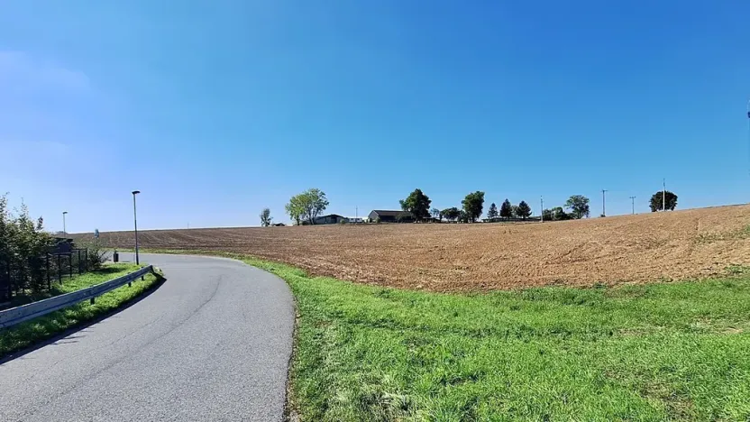 Prodej pozemku pro bydlení, Hrušovany u Brna, Pod Střediskem, 1230 m2