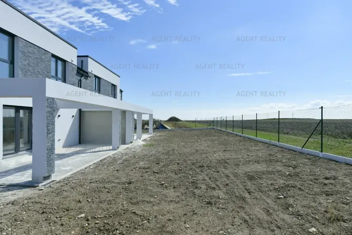 Prodej bytu 5+kk, Slaný, 156 m2