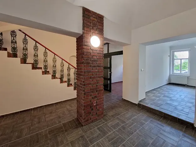 Pronájem rodinného domu, Praha - Břevnov, Na zástřelu, 297 m2