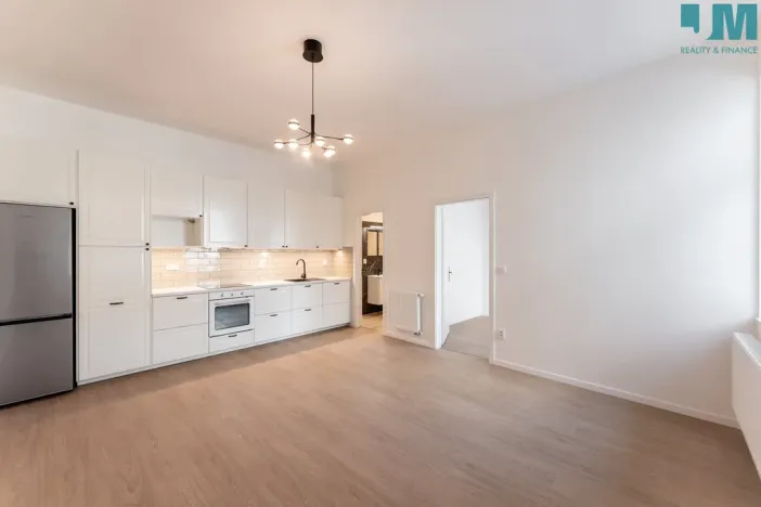 Pronájem bytu 2+kk, Třebíč, Karlovo nám., 29 m2