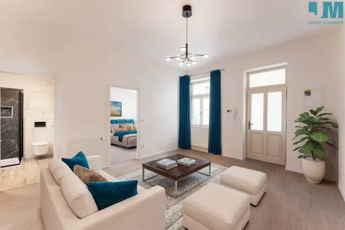 Pronájem bytu 2+kk, Třebíč, Karlovo nám., 29 m2