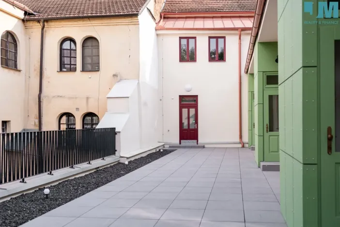 Pronájem bytu 2+kk, Třebíč, Karlovo nám., 29 m2