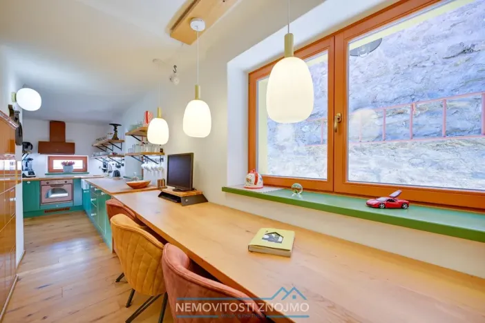 Prodej rodinného domu, Znojmo, Úvoz, 184 m2