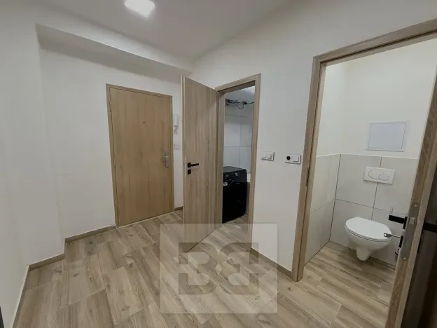 Pronájem bytu 2+kk, Brandýs nad Labem-Stará Boleslav, Komenského nám., 51 m2