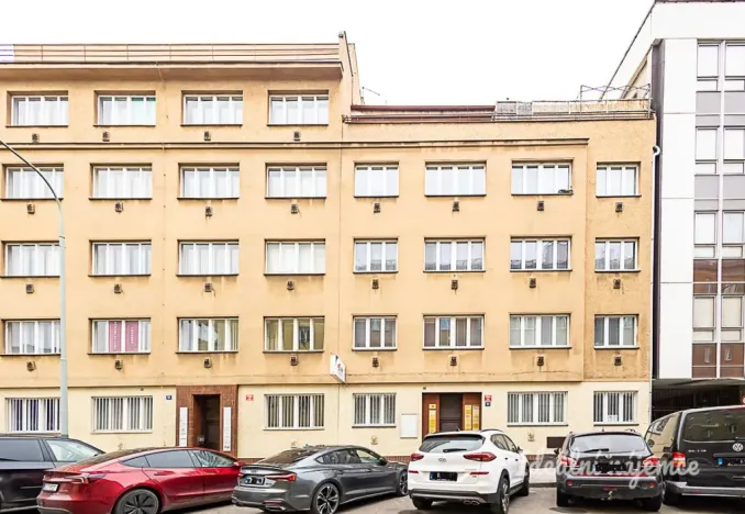 Pronájem bytu 1+kk, Praha - Libeň, Drahobejlova, 23 m2