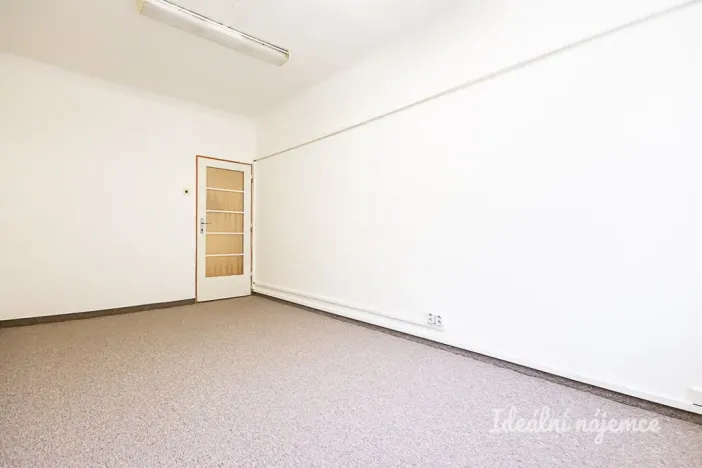 Pronájem bytu 3+1, Praha - Libeň, Drahobejlova, 77 m2