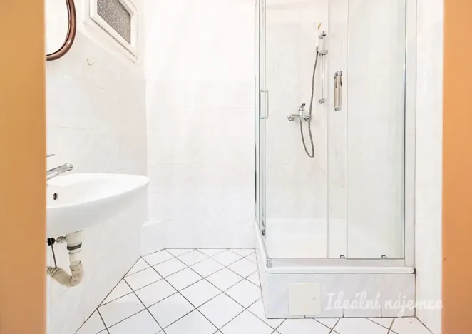 Pronájem bytu 3+1, Praha - Libeň, Drahobejlova, 77 m2