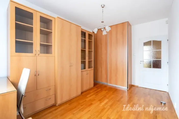 Pronájem bytu 2+1, Praha - Michle, Na záhonech, 60 m2