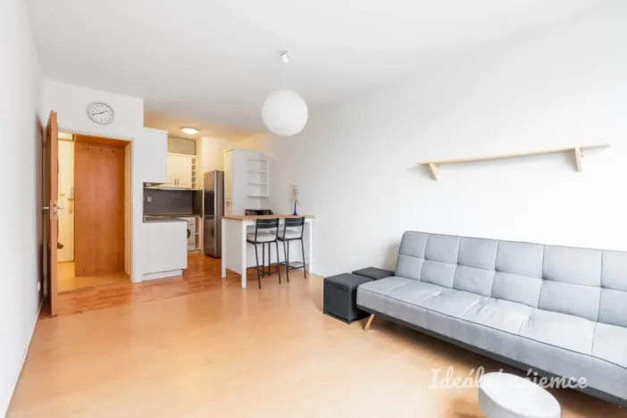 Pronájem bytu 2+kk, Praha - Prosek, Litoměřická, 43 m2