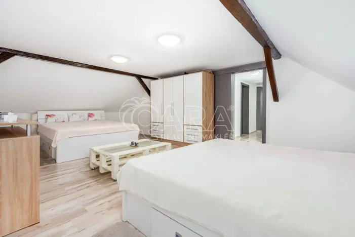 Prodej rodinného domu, Drahouš - Tlestky, 179 m2