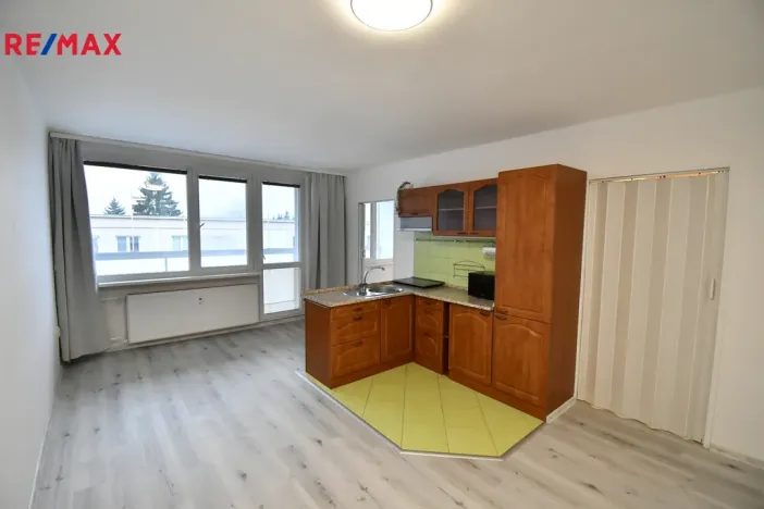 Pronájem bytu 1+1, Hradec Králové - Slezské Předměstí, Ječná, 34 m2