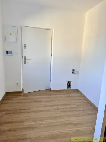 Prodej bytu 2+kk, Otmíče, 36 m2