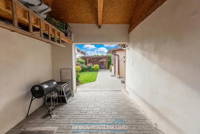 Prodej rodinného domu, Dyjákovičky, 145 m2