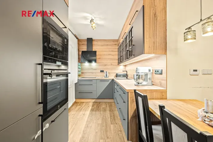 Prodej bytu 3+kk, Velké Přílepy, Sportovní, 84 m2