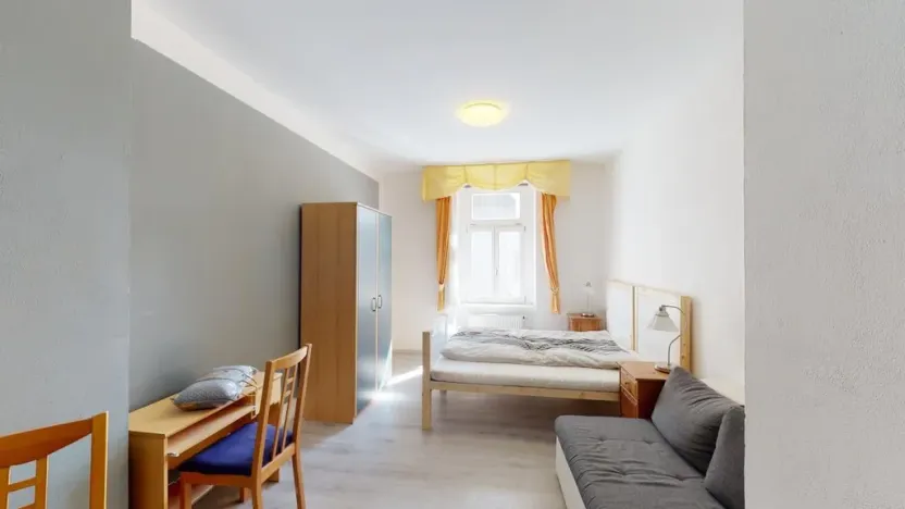 Pronájem bytu 1+kk, Praha - Vršovice, Donská, 30 m2