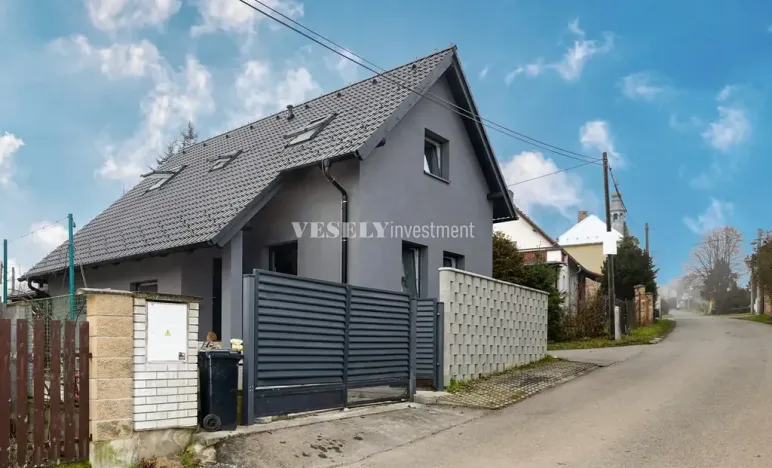 Prodej rodinného domu, Hvozdnice, 146 m2