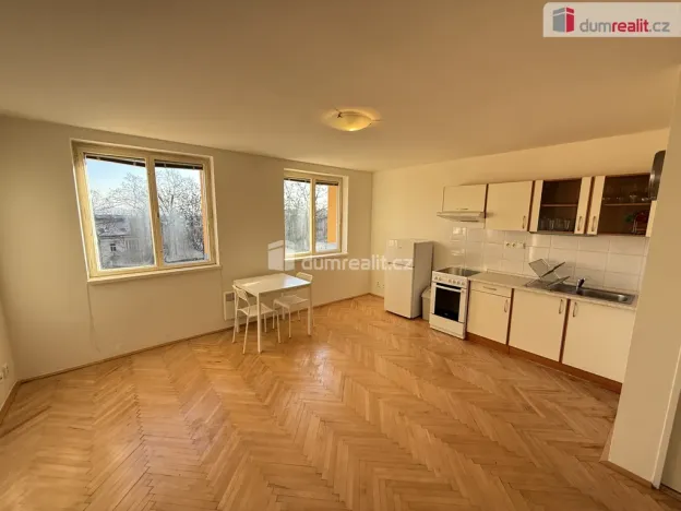 Pronájem bytu 2+kk, Praha - Smíchov, Na Skalce, 43 m2