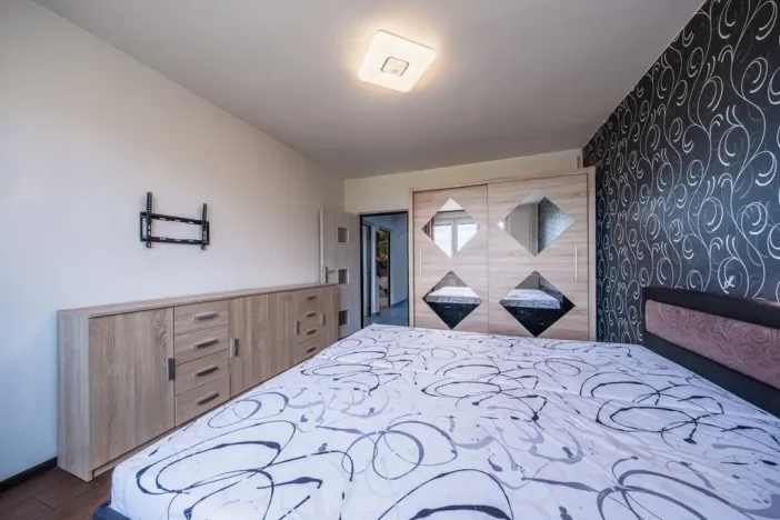 Pronájem bytu 4+1, Chomutov, Zahradní, 77 m2