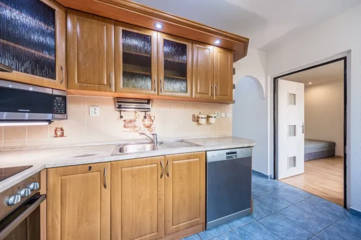 Pronájem bytu 4+1, Chomutov, Zahradní, 77 m2