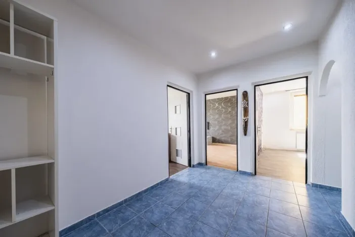 Pronájem bytu 4+1, Chomutov, Zahradní, 77 m2