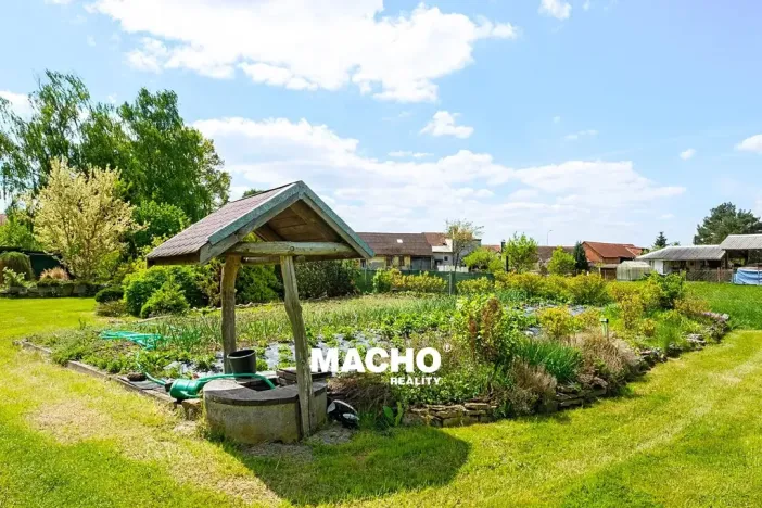 Prodej pozemku pro bydlení, Bernartice, Písecká, 4586 m2