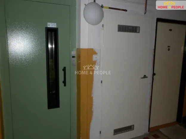 Pronájem bytu 1+1, Praha - Vršovice, Bajkalská, 38 m2