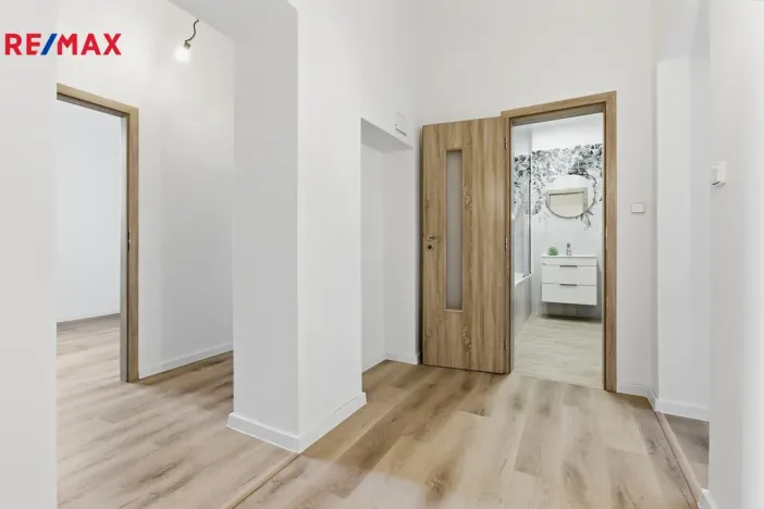 Prodej bytu 3+kk, Karlovy Vary, Moskevská, 72 m2