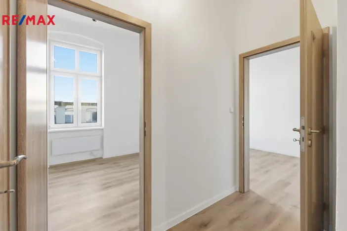 Prodej bytu 3+kk, Karlovy Vary, Moskevská, 72 m2