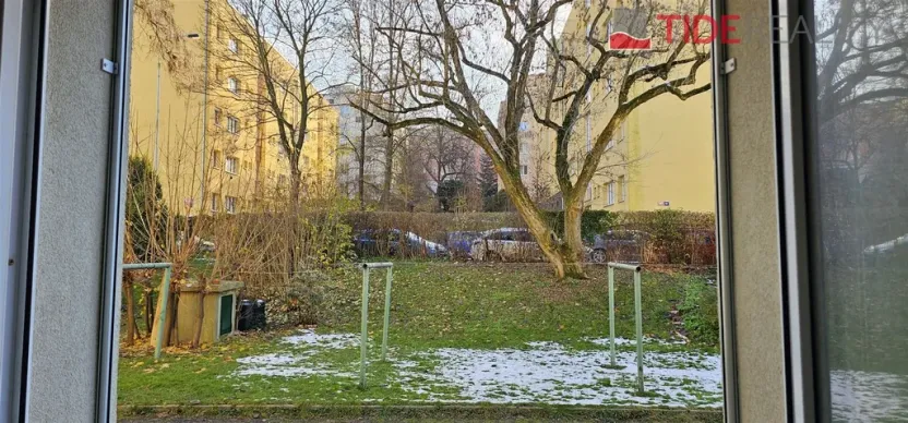 Prodej bytu 1+kk, Praha, Nad Kajetánkou, 26 m2