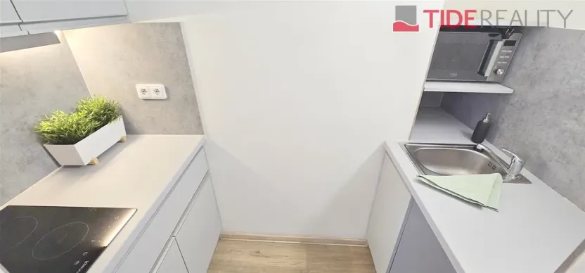 Prodej bytu 1+kk, Praha, Nad Kajetánkou, 26 m2