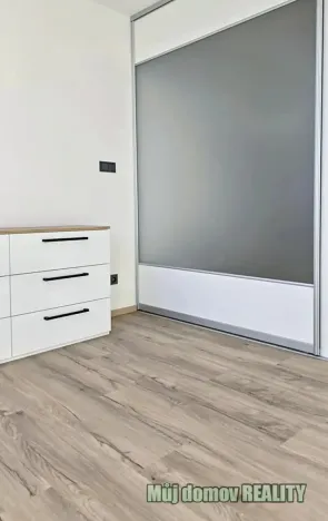 Pronájem bytu 4+kk, Praha - Krč, Tavolníková, 61 m2