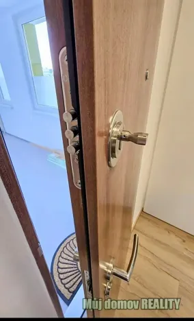 Pronájem bytu 4+kk, Praha - Krč, Tavolníková, 61 m2