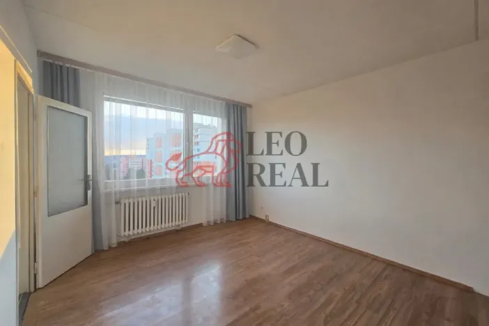 Pronájem bytu 1+kk, Praha - Troja, Mazurská, 30 m2