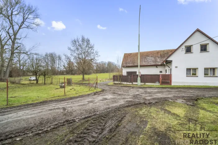 Prodej chalupy, Moravany - Turov, 80 m2