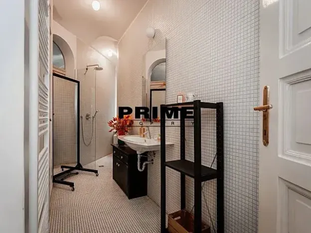 Pronájem obchodního prostoru, Praha - Staré Město, Martinská, 76 m2